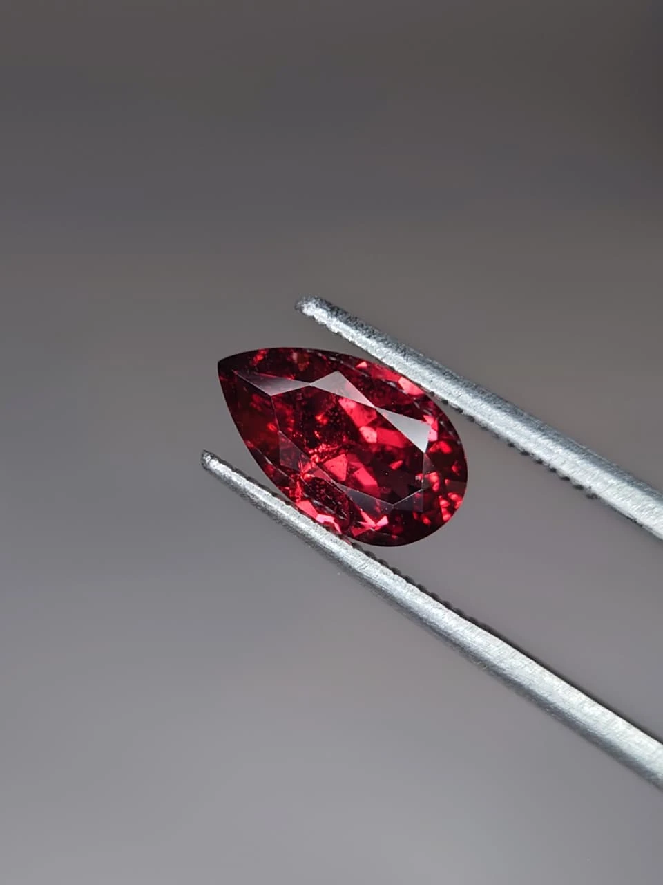 2ct Pear Faceted Natural Malaya Garnet from Tanzania — view 1